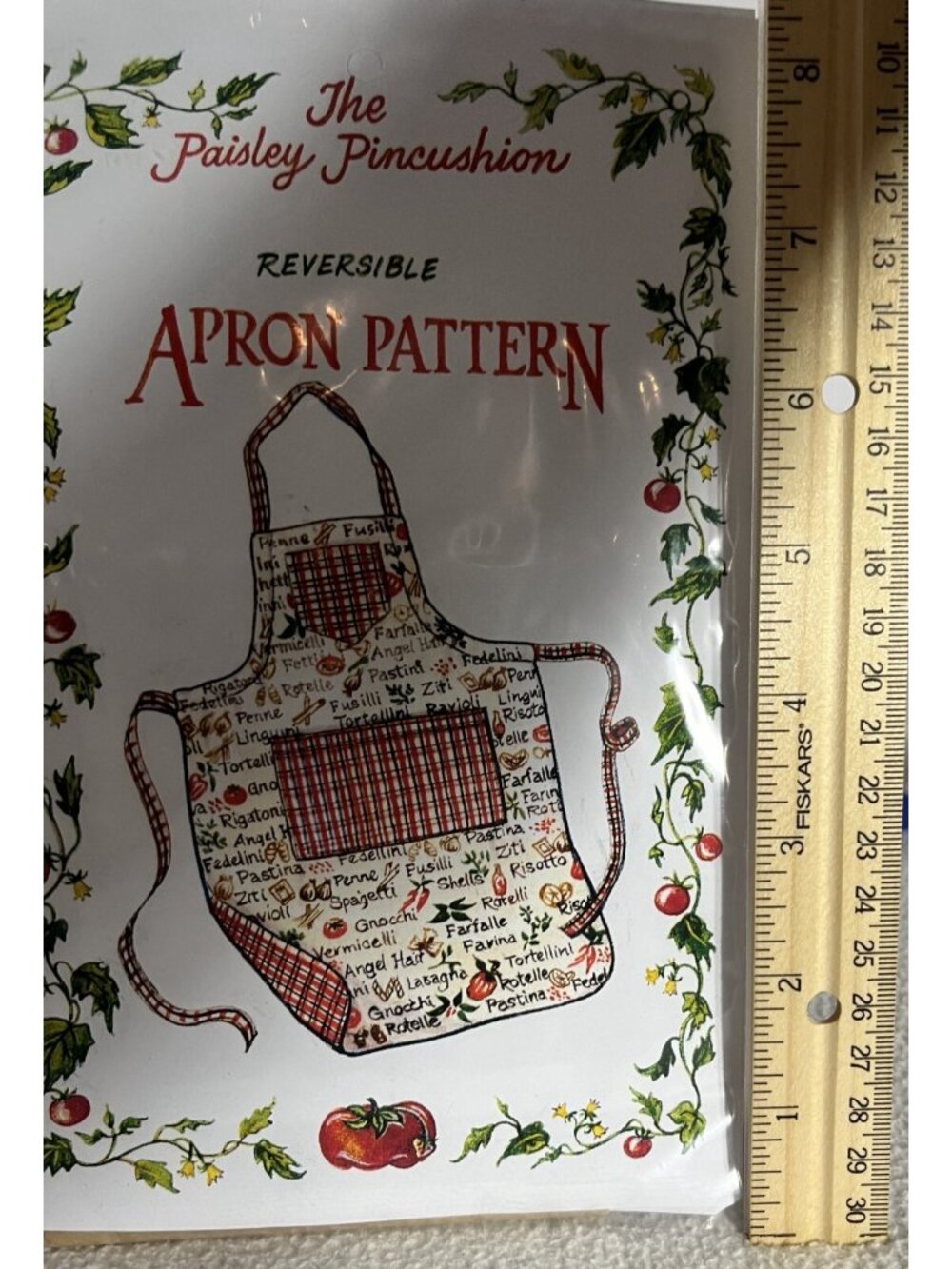 The Paisley Pincushion REVERSIBLE APRON Sewing Pattern - Picture 4 of 6